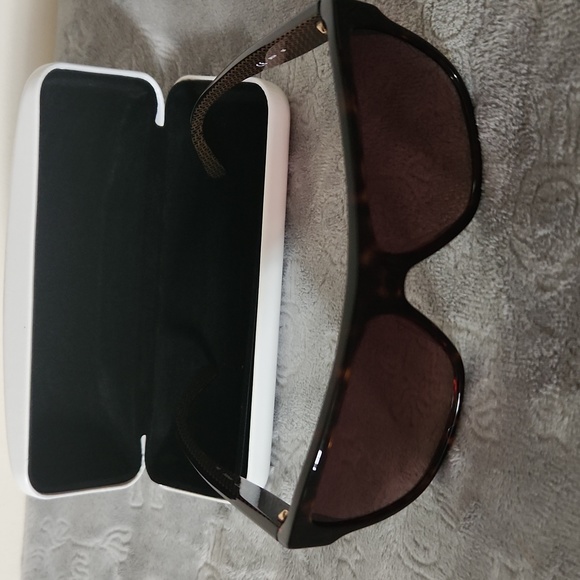 Nine West Unisex Sunglasses brown with hard case - Picture 7 of 9